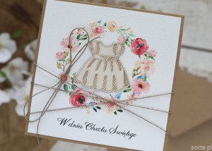 Ręcznie robiona pamiątka chrztu dla dziewczynki - sukieneczka