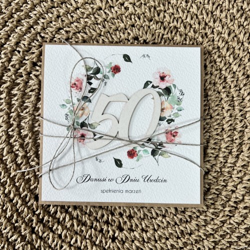 Personalizowany prezent - Wyjątkowa kartka ręcznie robiona na 50 urodziny, pomysł na prezent na pięćdziesiątkę z personalizacją dla kobiety, mężczyzny + personalizowane najpiękniejsze życzenia urodzinowe