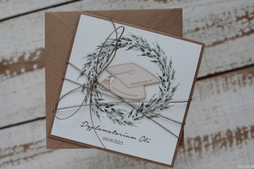 Personalizowana ręcznie robiona kartka gratulacje z okazji uzyskania absolutorium obrony pracy licencjackiej, magisterskiej, doktorskiej , dyplomatorium - biret
