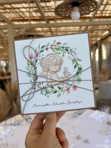 Kartka na chrzest dla dziewczynki - ręcznie robiona piękne życzenia na chrzciny