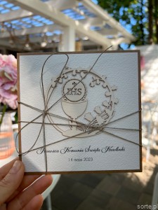 Personalizowana ręcznie robiona kartka komunijna, prezent na komunię - pamiątka komunii + najpiękniejsze życzenia dla dziewczynki, chłopca od matki chrzestnej, ojca chrzestnego, dziadków