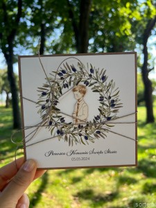 Personalizowana ręcznie robiona kartka komunijna, prezent na komunię - pamiątka komunii + najpiękniejsze życzenia dla dziewczynki, chłopca od matki chrzestnej, ojca chrzestnego, dziadków