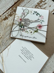 Kartka ręcznie robiona dla fryzjerki, krawcowej z nożyczkami - urodzinowa