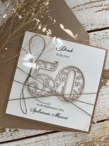 Wyjątkowa personalizowana kartka ręcznie robiona na 50 urodziny, pomysł na prezent na pięćdziesiątkę z personalizacją dla kobiety, mężczyzny + personalizowane najpiękniejsze życzenia urodzinowe