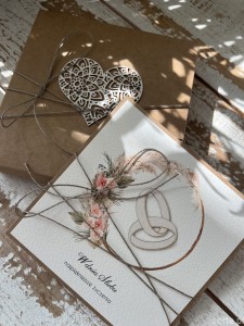 Wyjątkowa ręcznie robiona kartka ślubna + życzenia na ślub w pudełku