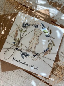 Ręcznie robiona kartka gratulacje z okazji uzyskania absolutorium obrony pracy licencjackiej, magisterskiej, doktorskiej