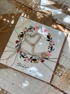 Ręcznie robiona kartka gratulacje z okazji uzyskania absolutorium obrony pracy licencjackiej, magisterskiej, doktorskiej