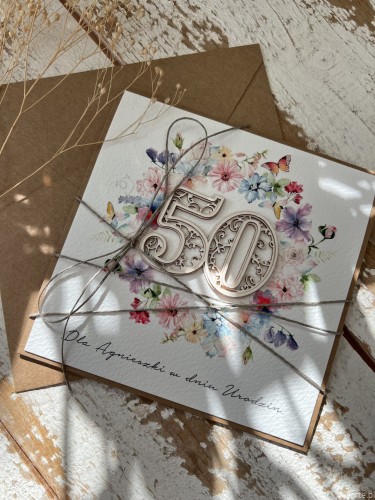 Wyjątkowa kartka ręcznie robiona na 50 urodziny prezent na pięćdziesiątkę z personalizacją  najpiękniejsze życzenia urodzinowe