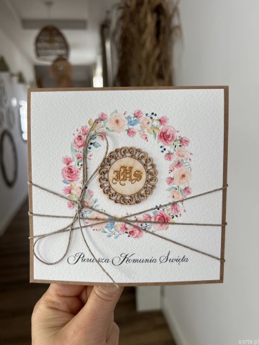 Wyjątkowa kartka na komunię, pamiątka komunii - prezent dla dziewczynki + najpiękniejsze życzenia