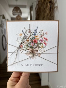 KU18-040 Wyjątkowa ręcznie robiona kartka na 18-ste urodziny, osiemnastka, pomysł na prezent na osiemnastkę - bukiet