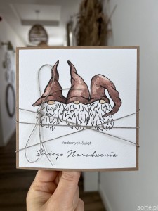 Ręcznie robiona kartka świąteczna ze świątecznymi gnomkami - wyjątkowa