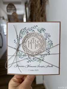 Oryginalna ręcznie robiona kartka komunijna z personalizacją i życzeniami
