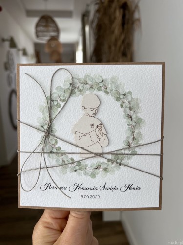 Oryginalna ręcznie robiona kartka komunijna z personalizacją i życzeniami
