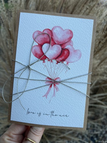 Wyjątkowa kartka walentynkowa - walentynka z sercem love is in the air
