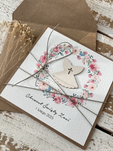 Wyjątkowa personalizowana kartka na chrzest - pomysł na prezent - pamiątka chrztu ręcznie robiona od matki chrzestnej, ojca chrzestnego + najpiękniejsze życzenia