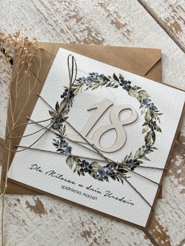 Ręcznie robiona kartka na 18 urodziny, osiemnastka - pomysł na prezent życzenia na osiemnastkę od matki chrzestnej