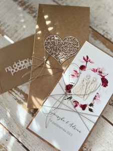 Personalizowany prezent na ślub - wyjątkowa kartka ślubna w pudełku ręcznie robiona w stylu boho, pomysł prezent ślubny z personalizacją + personalizowane najpiękniejsze życzenia ślubne + koperta na pieniądze
