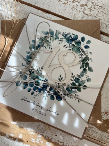 Ręcznie robiona kartka na 18 urodziny, osiemnastka - pomysł na prezent życzenia na osiemnastkę