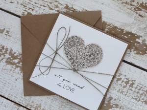 Ręcznie robiona kartka ślubna, walentynkowa z sercem 5
