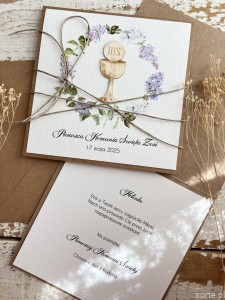 Oryginalna ręcznie robiona kartka na komunię z personalizacją i życzeniami lilak, bez