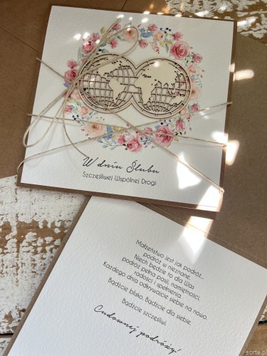 Ręcznie robiona kartka ślubna z życzeniami dla młodej pary - podróżników SORTE.pl