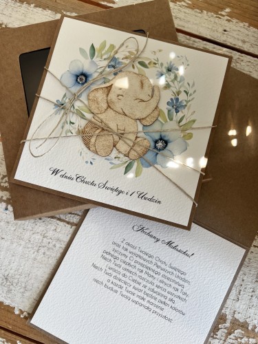 Wyjątkowa ręcznie robiona kartka w pudełku na chrzest i roczek jednocześnie + najpiękniejsze życzenia