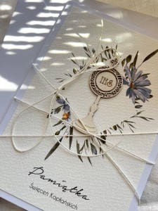 Ręcznie robiona kartka dla księdza z życzeniami na święcenia kapłańskie - prymicyjna