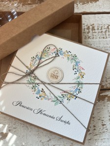 Kartka na komunię ręcznie robiona - Pamiątka Komunii - Pierwsza Komunia Święta piękne życzenia w pudełku