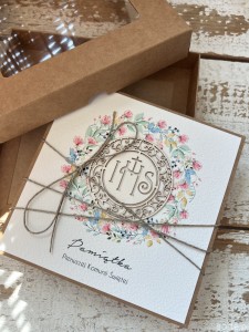 Kartka na komunię ręcznie robiona - Pamiątka Komunii - Pierwsza Komunia Święta piękne życzenia w pudełku