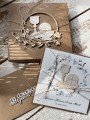 Wyjątkowa personalizowana kartka na komunię dla dziewczynki, chłopca  ręcznie robiona z imieniem od matki chrzestnej, ojca chrzestnego w pudełku - najpiękniejsze życzenia komunijne