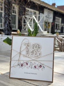 Kartka ręcznie robiona na 18 urodziny, osiemnastka prezent 