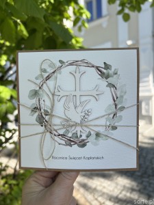 Kartka ręcznie robiona dla księdza, zakonnika - rocznica święceń kapłańskich - kartka bez życzeń 