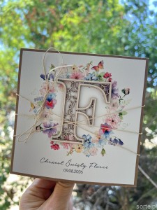Personalizowana kartka na chrzest z monogramem - pomysł na prezent - pamiątka chrztu ręcznie robiona od matki chrzestnej + najpiękniejsze życzenia