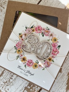 Personalizowana kartka ręcznie robiona - prezent z okazji rocznicy ślubu z personalizacją + najpiękniejsze życzenia na rocznicę ślubu, 30 rocznica ślubu