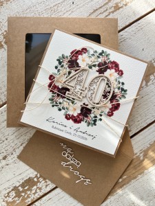 Personalizowana kartka ręcznie robiona z okazji 40 rocznicy ślubu z personalizacją + najpiękniejsze życzenia na rocznicę ślubu