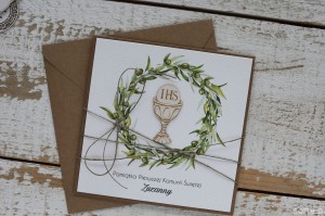 Oryginalna ręcznie robiona kartka komunijna z personalizacją i życzeniami