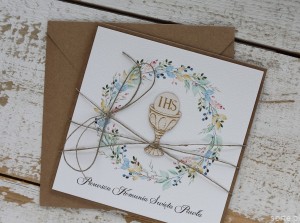 Oryginalna ręcznie robiona kartka komunijna z personalizacją i życzeniami