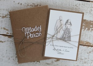 Rustykalna kartka ślubna ręcznie robiona z personalizacją z życzeniami