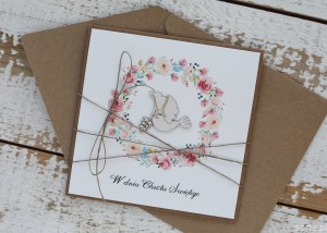 Ręcznie robiona pamiątka chrztu gołąbek