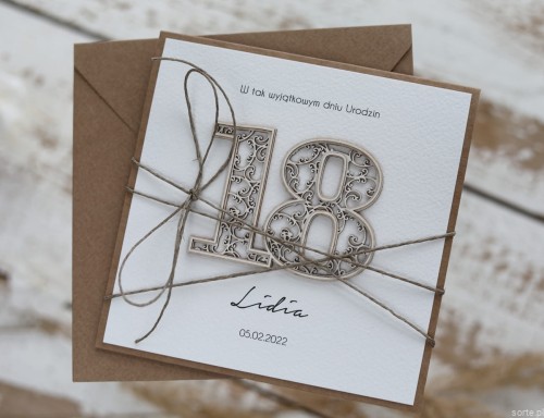 Ręcznie robiona kartka na 18 urodziny z personalizacją - pomysł na prezent życzenia na osiemnastkę