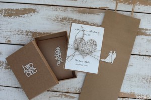 Rustykalna kartka ślubna z personalizacją 2 become 2 zestaw