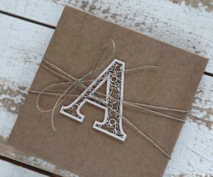 Ręcznie robiona kartka na chrzest - pamiątka chrztu monogram litera A